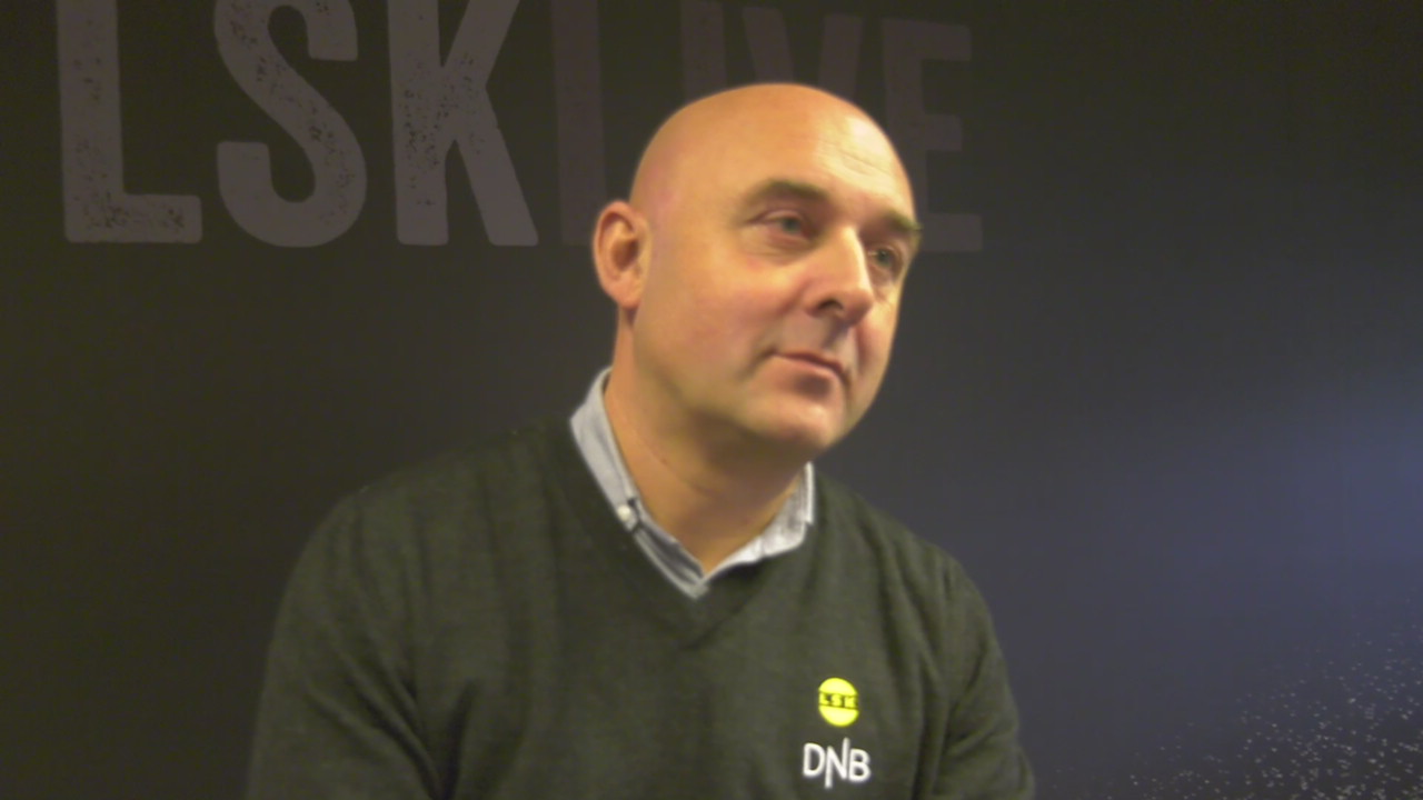 Toni om proffkontrakter.mp4